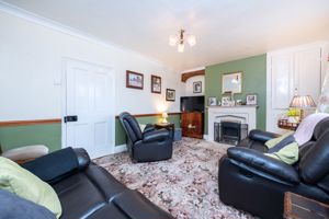 Sitting room- click for photo gallery